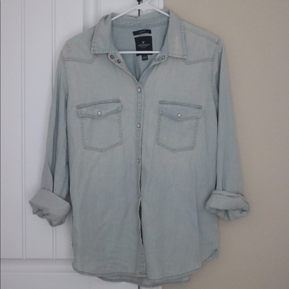 American Eagle Denim Button Up